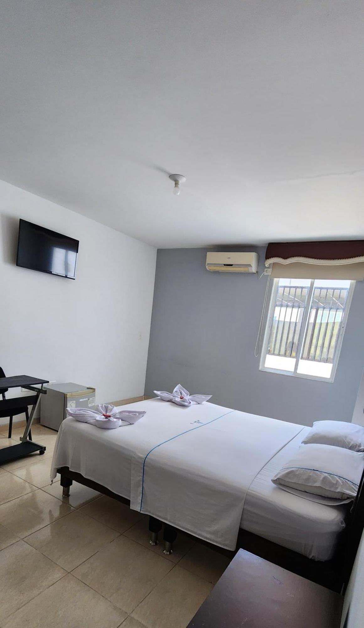 Hotel Torres Del Llano Yopal Eksteriør billede